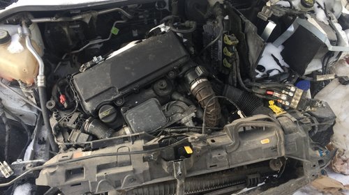 Dezmembrez Ford Fiesta 1,4 diesel
