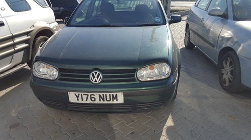 Dezmembrez 2001 VW Golf 4 1.6 AZD cod culoare LC6M