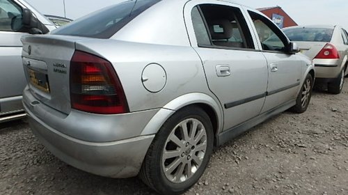 Dezmembrez 2003 Opel Astra G 1.7 CDTI