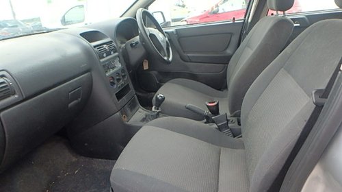 Dezmembrez 2004 Opel Astra G 1.7 CDTI