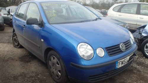 Dezmembrez 2004 Volkswagen Polo 1.2 benzina 4 usi