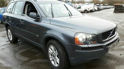 Dezmembrez 2004 VOLVO XC 90 D5 DIESEL AUTOMAT