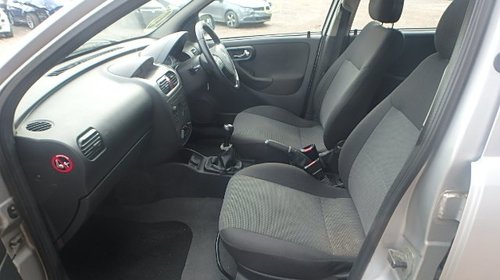 Dezmembrez 2006 Opel Astra H 1.7 CDTI combi