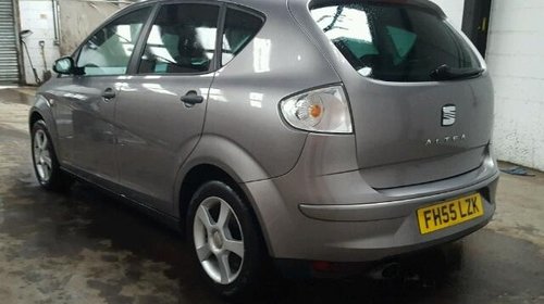 Dezmembrez 2006 Seat Altea motor BKC cutie HNV