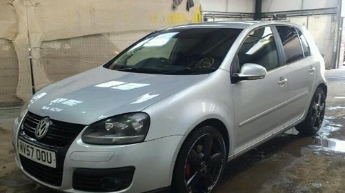 Dezmembrez 2007 Volkswagen Golf 5 2.0 tdi motor BKD cutie KDN