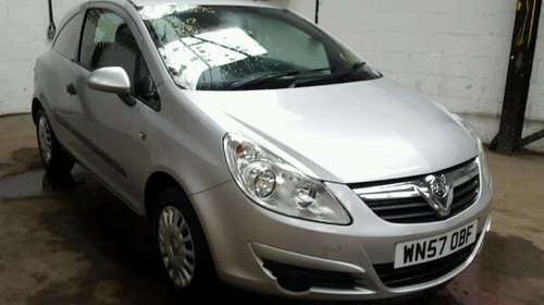 Dezmembrez 2008 Opel Corsa D 1.3 cdti motor Z