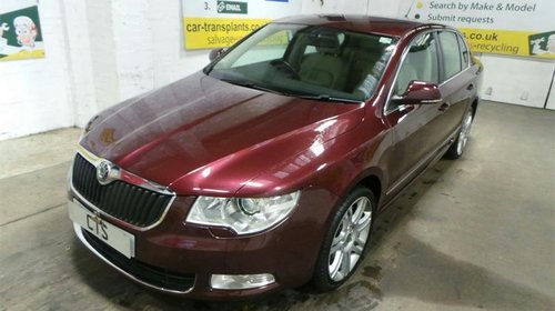 Dezmembrez 2009 SKODA SUPERB 2.0 TDI DSG moto