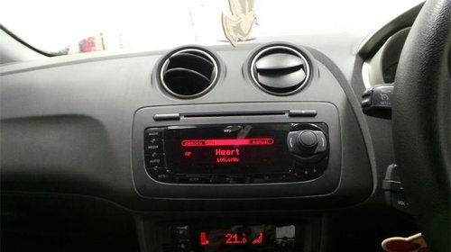 Dezmembrez 2011 Seat Ibiza 1.4 benzina manual cod motor CGGB