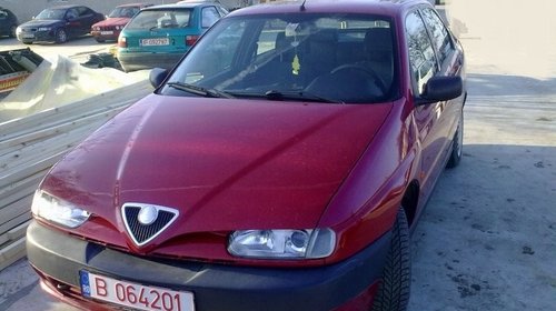 Dezmembrez Alfa Romeo 145 din 1994, 1.6b