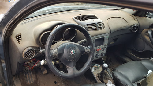 Dezmembrez Alfa Romeo 147 2002 BERLINA CU HAION 1.9JTD