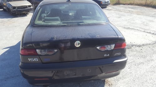 Dezmembrez Alfa Romeo 156 2,4 jtd