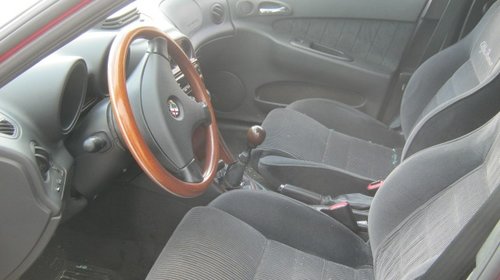 Dezmembrez Alfa Romeo 156 din 1998, 2.4d