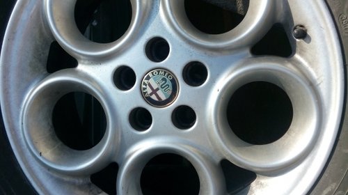 Dezmembrez Alfa Romeo 156 SW 2.0TS 150 cp benzina an 2001