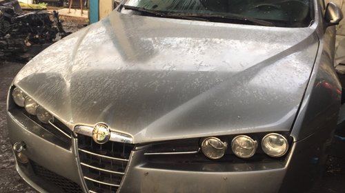 Dezmembrez Alfa romeo 159