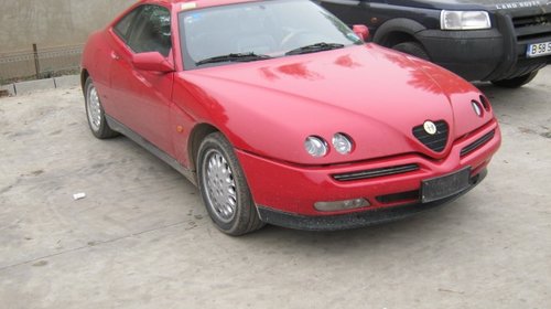Dezmembrez Alfa Romeo GTV din 1995, 2.0b