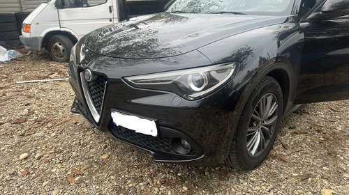 Dezmembrez Alfa Romeo Stelvio 2018 Sub 2.2