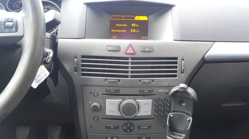 Dezmembrez Astra H 1,7 CDTI