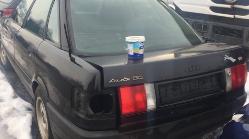 Dezmembrez Audi 80 1.8