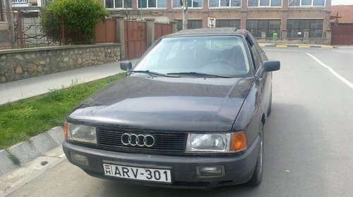 Dezmembrez Audi 80 B3