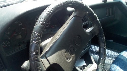 Dezmembrez Audi 80 B4 1.9 TDI