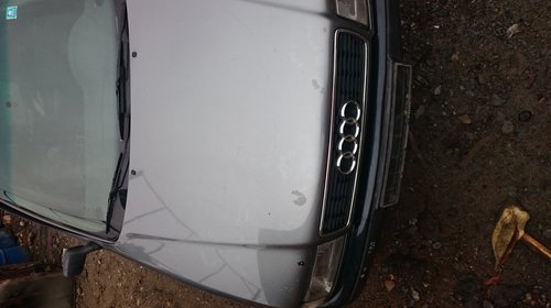 Dezmembrez AUDI 80 B4 1.9