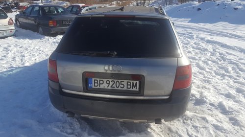 Dezmembrez Audi a 6 quattro an 2002