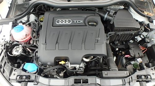 Dezmembrez audi a1 1.6tdi