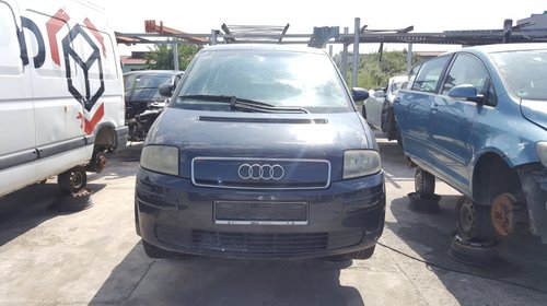 Dezmembrez Audi A2 2003 hatchback 1.4 benzina