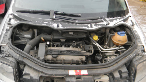 Dezmembrez Audi A2 (8Z0) 2000 - 2005 1.4 Benzina