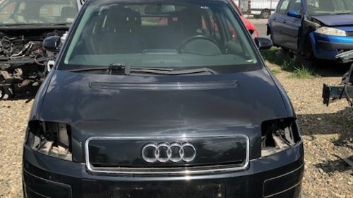 Dezmembrez Audi A2 negru, 1,4tdi 2005