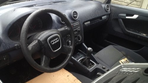 Dezmembrez audi a3 2005