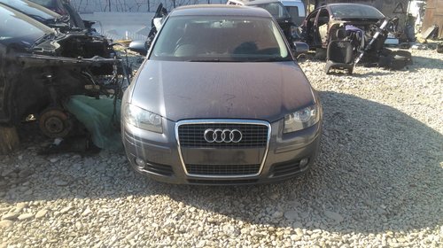 Dezmembrez Audi A3 8P 2.0 Tdi cod motor BKD d