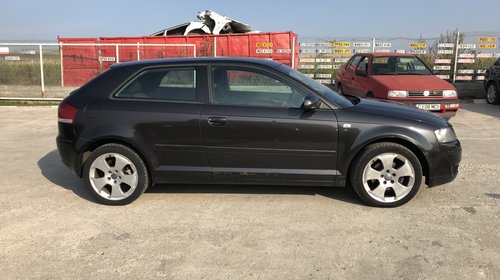 Dezmembrez Audi A3 8P 2004 2usi 2000