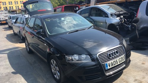 Dezmembrez Audi A3 8P 2006 hatchback 2.0 tdi