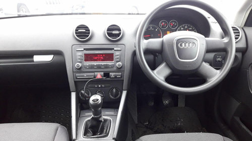 Dezmembrez Audi A3 8P 2008 hatchback 1.9