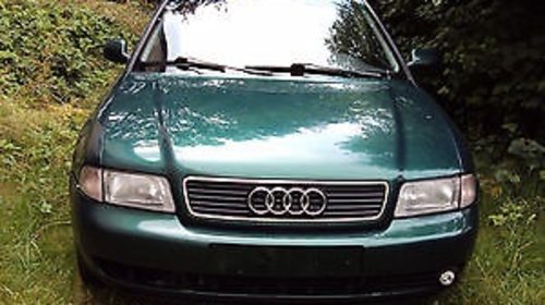 Dezmembrez Audi A4 1.9 tdi 1996