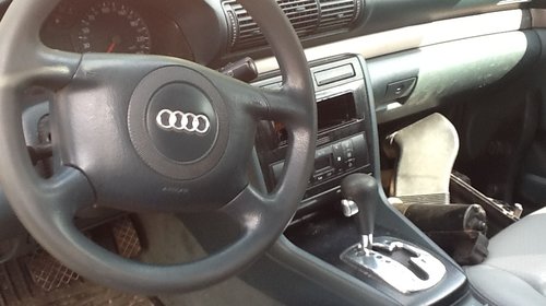 Dezmembrez AUDI A4 1.9 TDI 2001, 101 CP,cutie automata