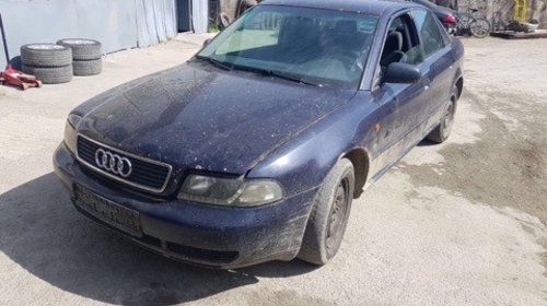 Dezmembrez Audi A4 1.9 tdi an 1998