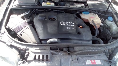 Dezmembrez Audi A4 1,9 TDI cod motor BKE an fabricatie 2005