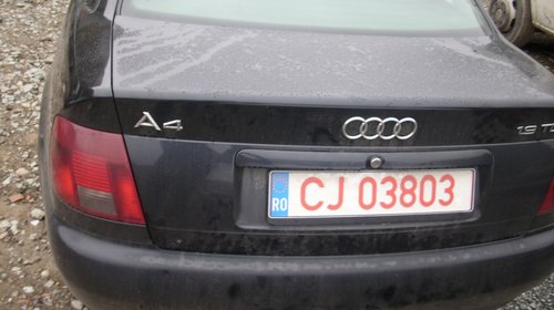 Dezmembrez AUDI A4, 1896 cmc TDI