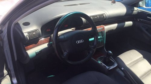 Dezmembrez Audi A4 1999