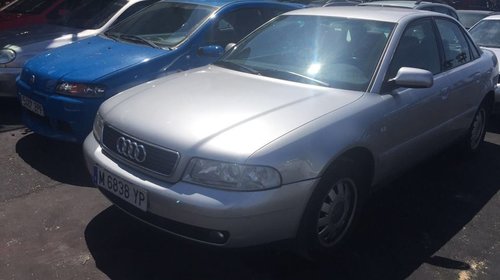 Dezmembrez Audi A4 1999