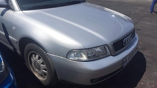 Dezmembrez Audi A4 1999