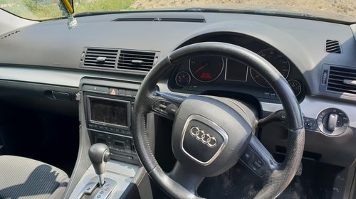 Dezmembrez Audi A4 2.0 TDI 2007