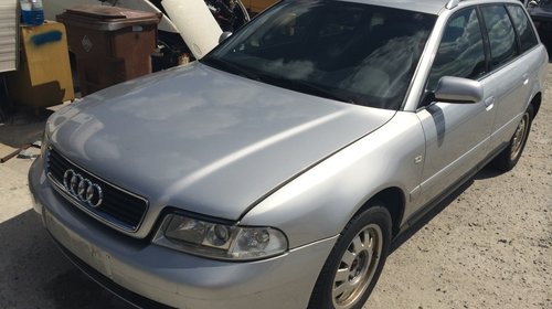 Dezmembrez Audi A4 2.5 TDI, an 2000