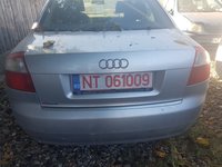 Dezmembrez Audi A4 2.5 V6 tdi , 2003