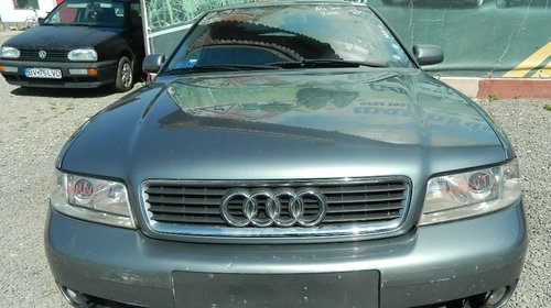 Dezmembrez Audi A4 - 2000