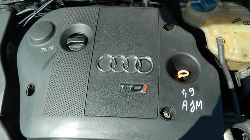 Dezmembrez Audi A4 - 2000