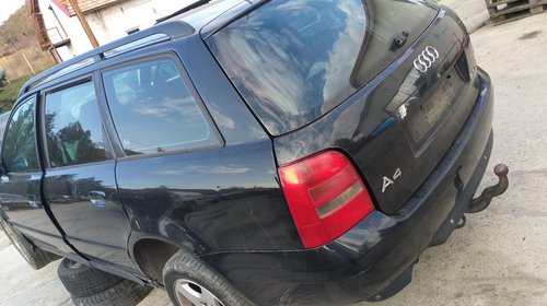 Dezmembrez audi a4 2001 combi