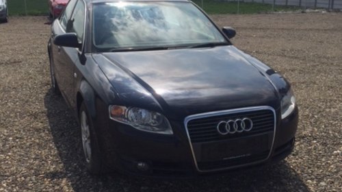 Dezmembrez Audi A4 2007 negru,motor 2,0tdi ti